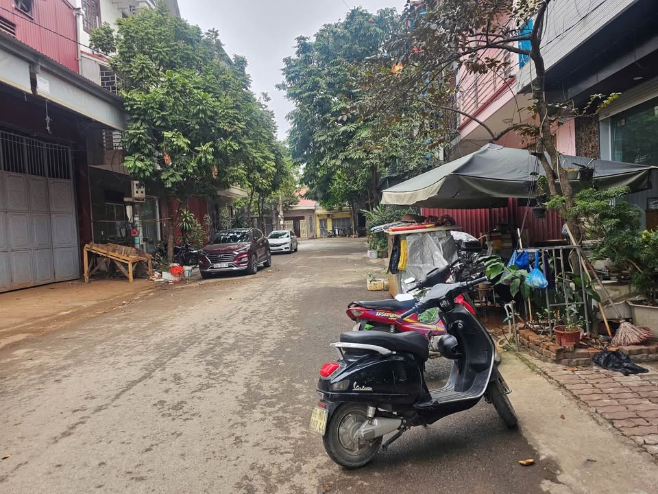 Nhà 1 Tầng Phố Nhồi, Bắc Ninh 72m² giá 7.x tỷ - Vị trí đẹp, thông thoáng!