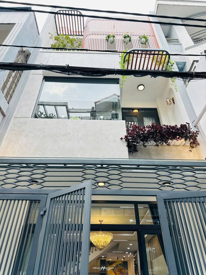 Nhà riêng Quận 10 60m² giá 12.5 tỷ - Nhà mới 100% tặng full nội thất