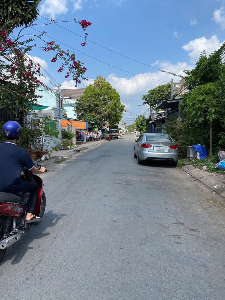 Đất nền mặt tiền đường Nguyễn Văn Lâu, Vĩnh Long 420m² - Giá chỉ 413 triệu, thương lượng!