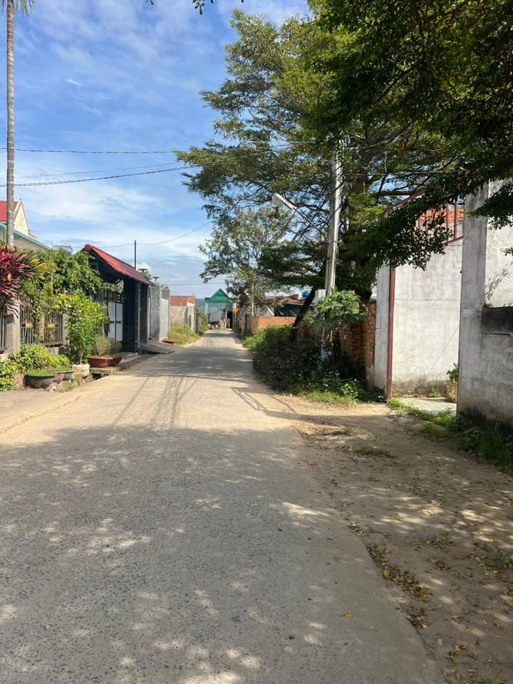 Đất nền 560m² Xã Bình Thạnh, Đức Trọng chỉ 2 tỷ - Vị trí đắc địa cho kinh doanh!