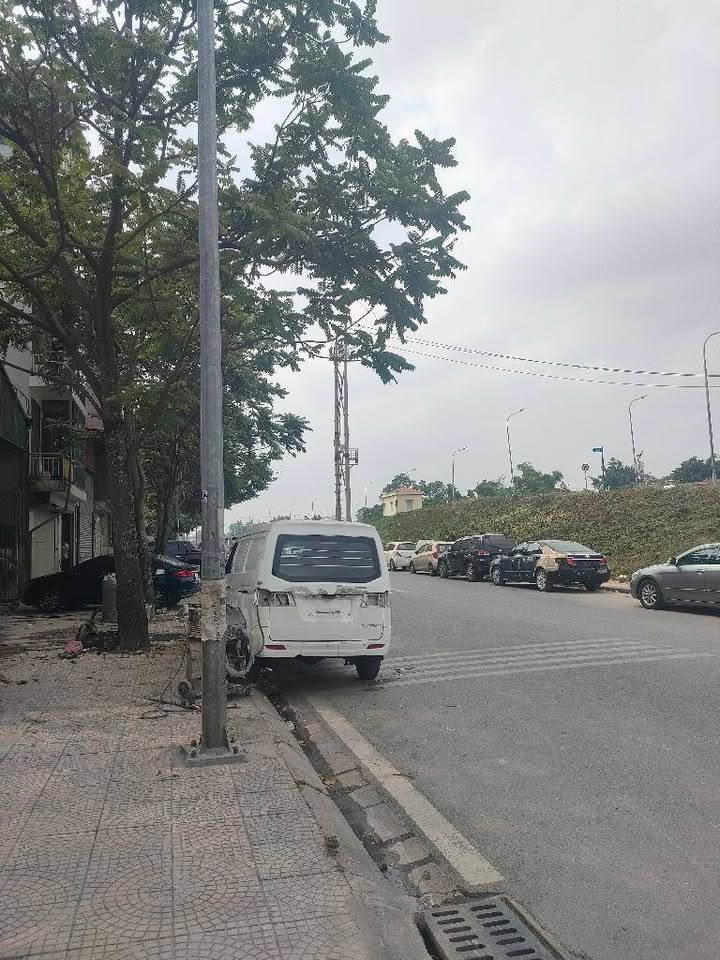 Đất nền 615m² phố Nam Đuống, quận Long Biên giá 2.8 tỷ - Sổ đỏ chính chủ, xe container vào tận nơi!