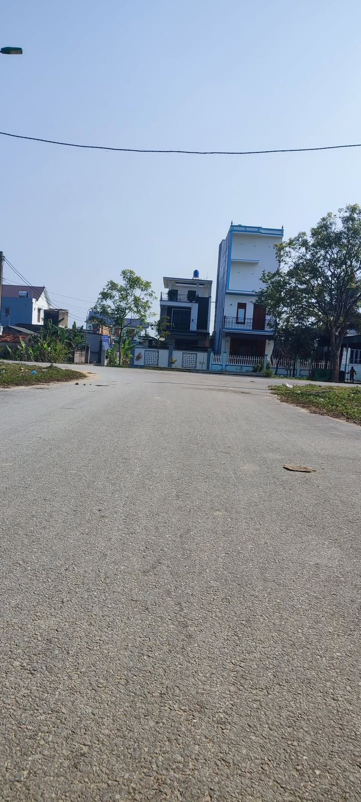 Đất nền Mb 777 Tiên Trang 100m² giá 700 triệu - Vị trí đắc địa, thuận lợi kinh doanh!