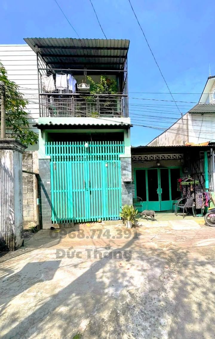 Nhà 2 tầng HXH Nguyễn Thị Đành, Hóc Môn 56m² giá 2.8 tỷ - Chính chủ bán gấp!