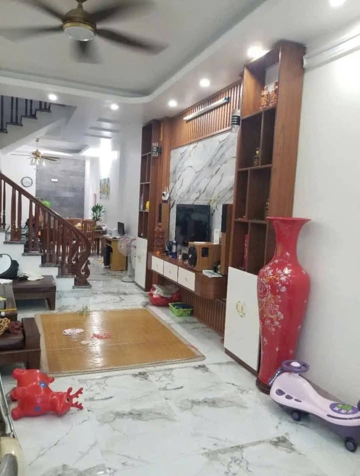 Bán nhà mặt đường KĐT Bãi Viên, 64m² giá 4 tỷ - Nhà mới xây 3 tầng hiện đại!