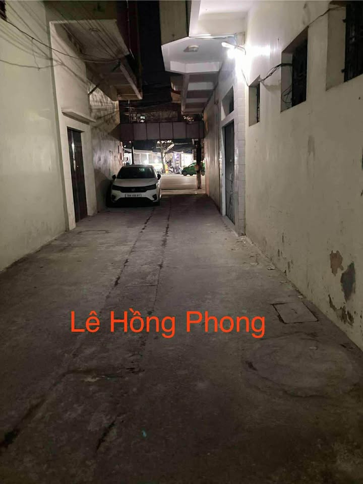 Nhà phố Lê Hồng Phong, Nam Định 42.7m² giá 3.65 tỷ - Giao thông thuận tiện!