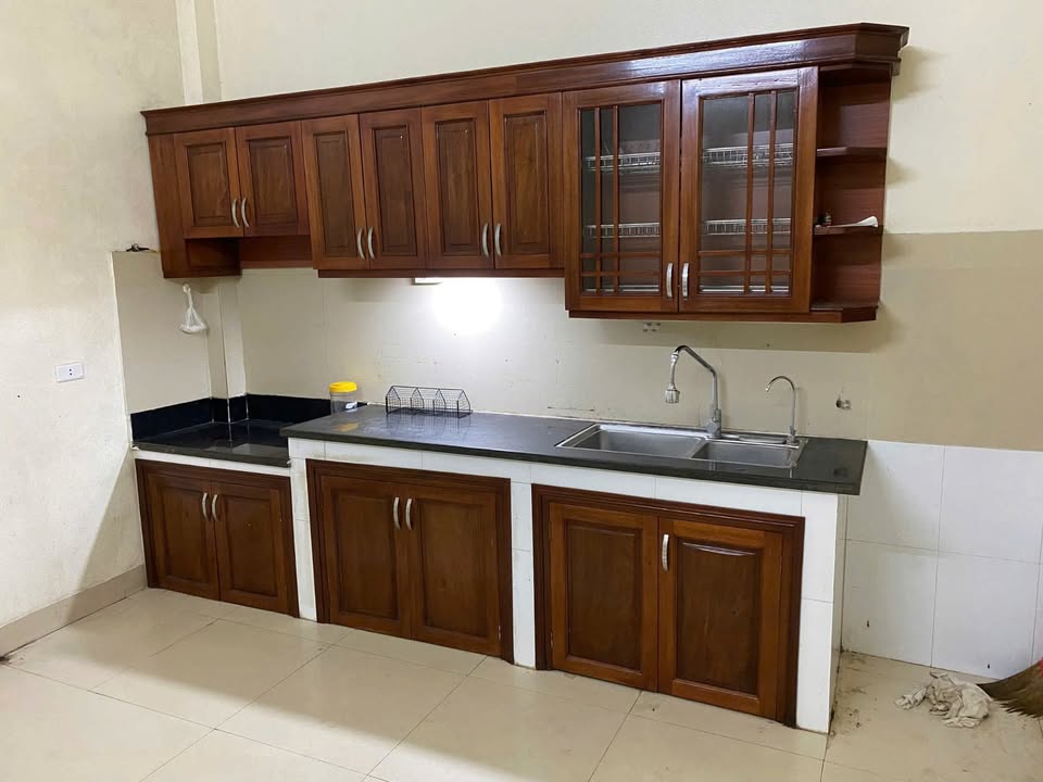 Cho thuê nhà mặt đường Đinh Công Tráng, Nam Định 60m² - Giá chỉ 4.5 triệu/tháng!