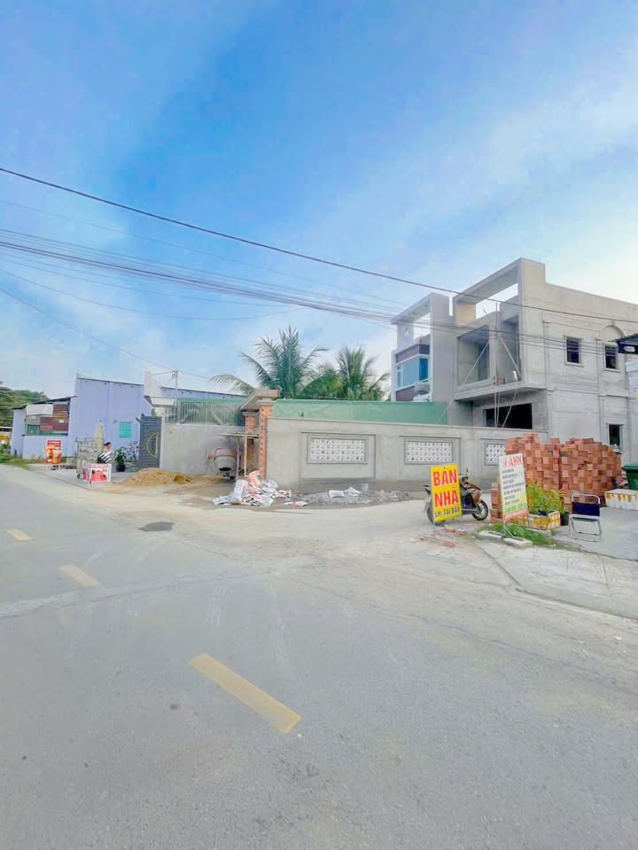 Bán nhà mặt tiền Hoàng Minh Chánh, Biên Hòa 136m² giá 3.95 tỷ - Kinh doanh thuận lợi!