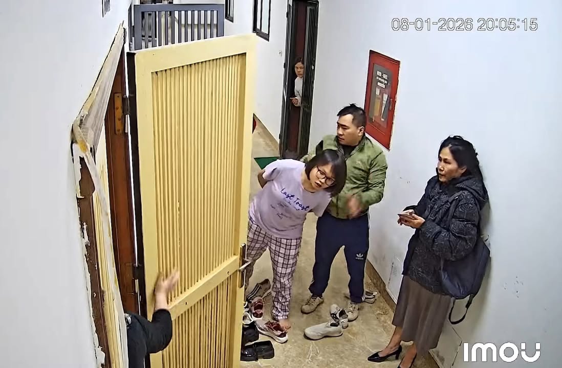 Nhà phố 69A Hoàng Văn Thái, Thanh Xuân 250m² giá 15.65 tỷ - Cần bán gấp!