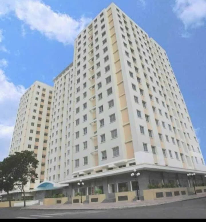 Căn hộ cho thuê Cao ốc B Ngô Gia Tự Q10 80m² giá 12 triệu - Phù hợp cho gia đình và nhóm bạn!