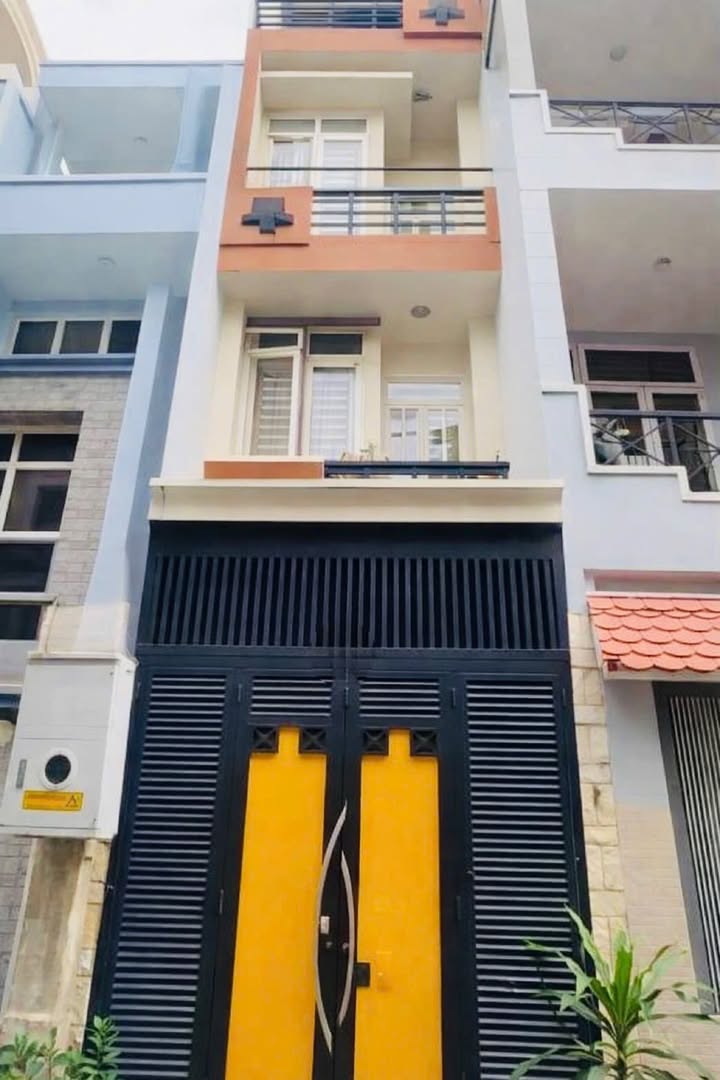 Nhà nguyên căn cho thuê tại Huỳnh Văn Bánh, Phú Nhuận 48m² giá 20 triệu - Phù hợp cho gia đình lớn!