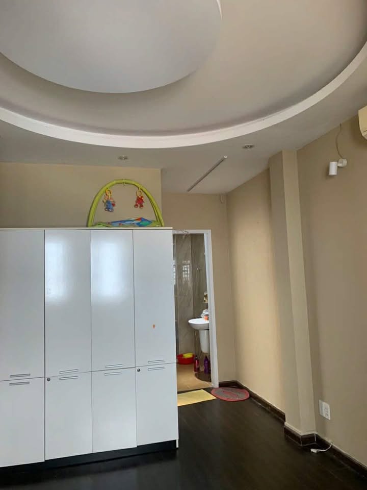 Căn hộ 1 phòng ngủ Quận 3 35m² giá 4 triệu - Gần chợ Bàn Cờ