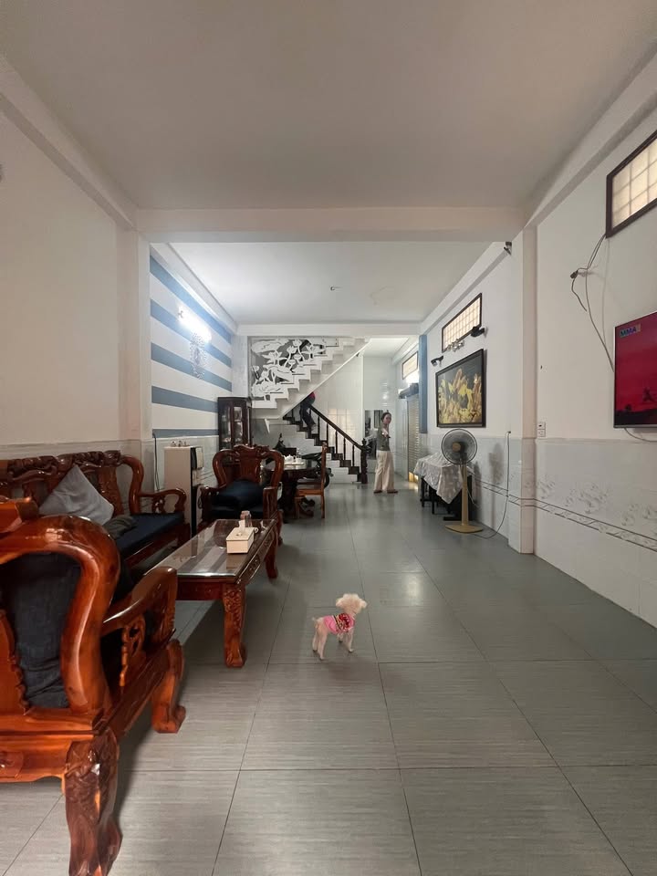 Cho thuê nhà mặt tiền Lê Đức Thọ, Gò Vấp 85m² - Giá thuê 18 triệu, có thương lượng!