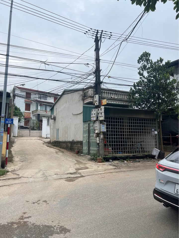 Nhà cho thuê 25D đường Yên Thế, TP Yên Bái - Nội thất đầy đủ, giá chỉ 3 triệu/tháng!