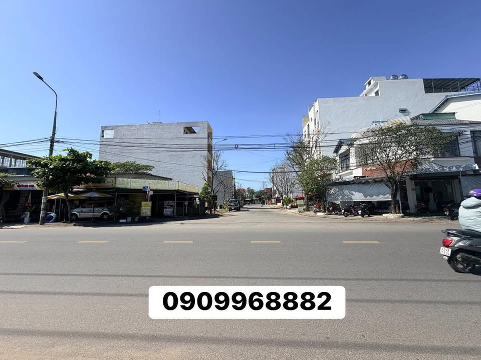 Đất nền góc 200m² Hoàng Minh Thảo, Đà Nẵng giá 14 tỷ - Doanh thu 35 triệu/tháng!