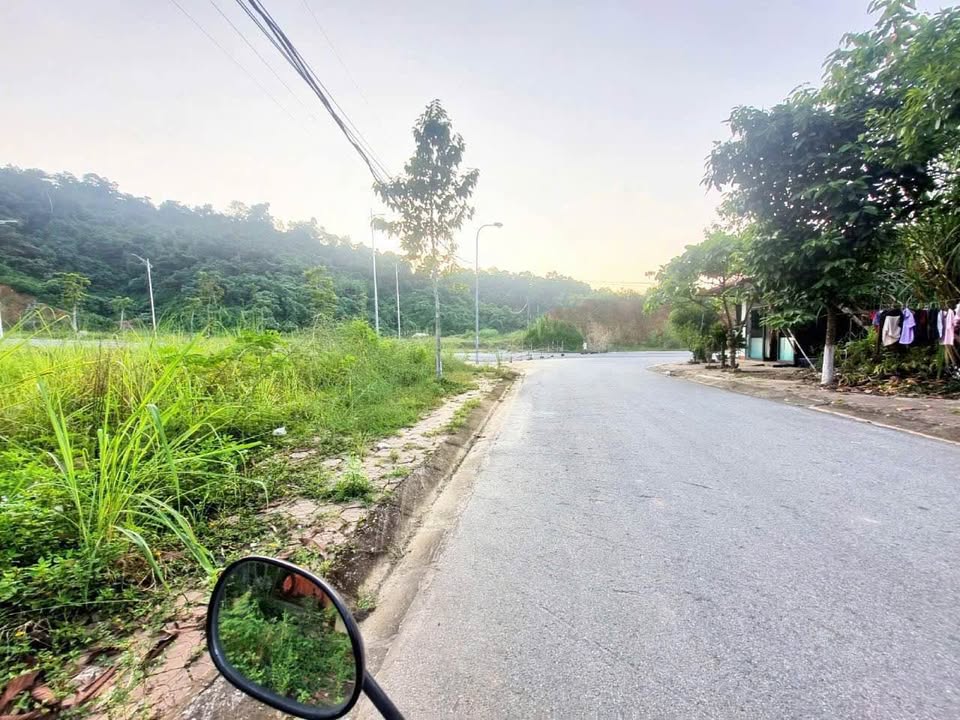 Đất Vương Thừa Vũ, 100m² giá thỏa thuận - Vị trí đẹp, kinh doanh lý tưởng!