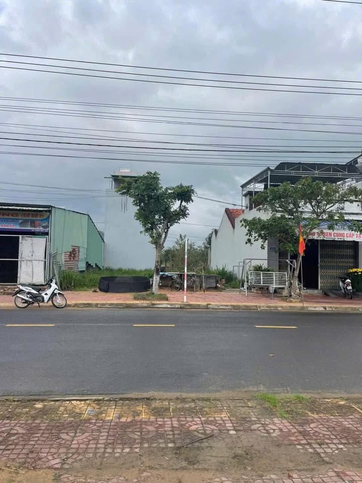 Đất nền mặt tiền QL25, Thị Trấn Phú Hòa 110m² giá 1.7 tỷ - Cơ hội kinh doanh tuyệt vời!