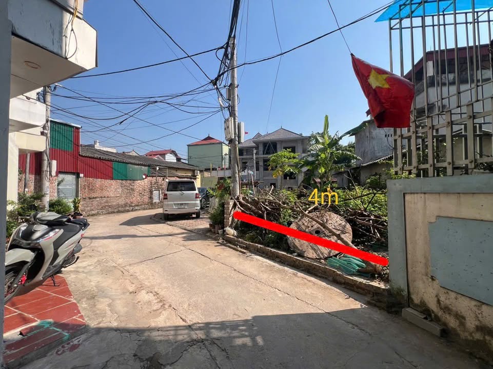 Đất Trục Chính Đông Dư, Gia Lâm 50m² giá 6.1 tỷ - Chính chủ bán gấp!
