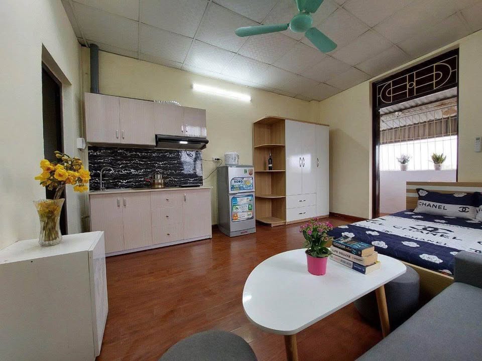 Phòng cho thuê B20B khu tập thể Kim Liên - Full đồ, gần trường học!