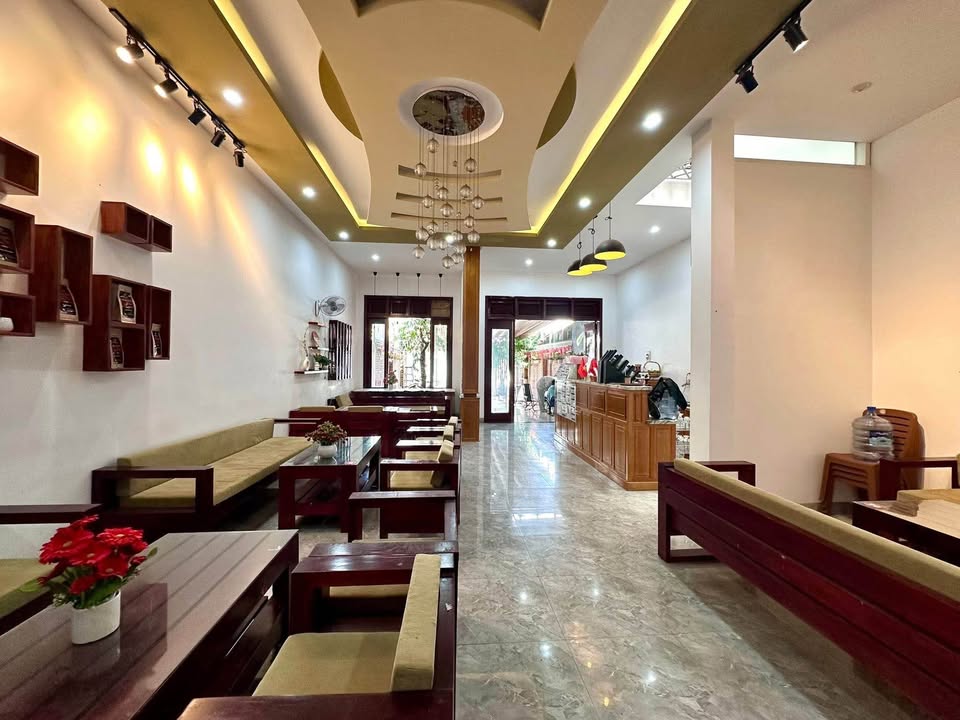 Nhà mặt tiền cho thuê tại Đỗ Nhuận, Buôn Ma Thuột 240m² giá 10 triệu - Kinh doanh thuận lợi!