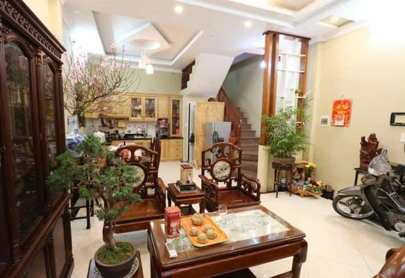 Nhà phố Minh Khai 45m² giá 10.9 tỷ - Mặt tiền rộng, vị trí đắc địa!