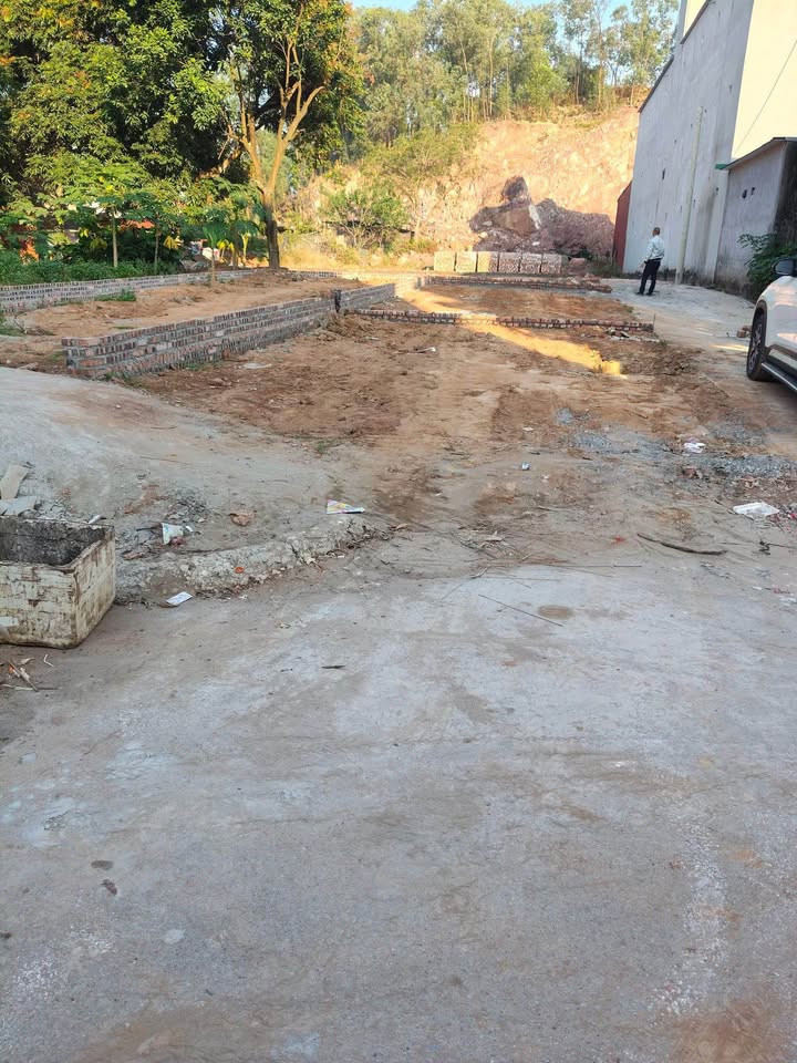 Đất lô góc 50m² tại Lãm Trại, Bắc Ninh giá chỉ 2 tỷ - Cơ hội đầu tư hấp dẫn!