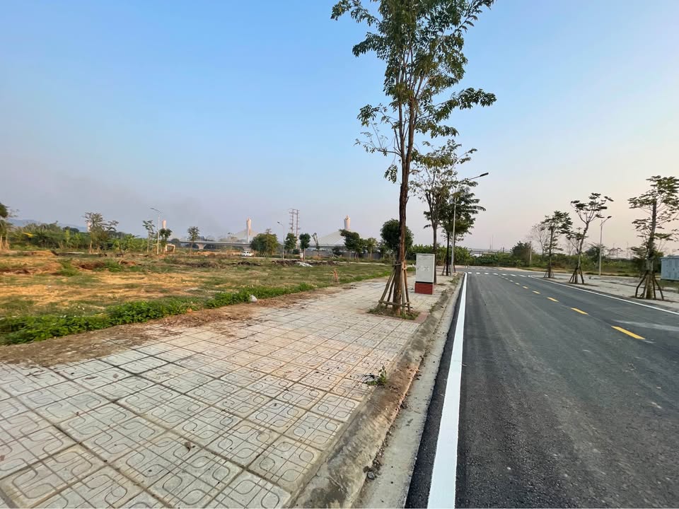 Đất dự án KĐT Sơn Phúc, TP Tuyên Quang 100m² giá 2.8 tỷ - Chính chủ cần bán gấp!