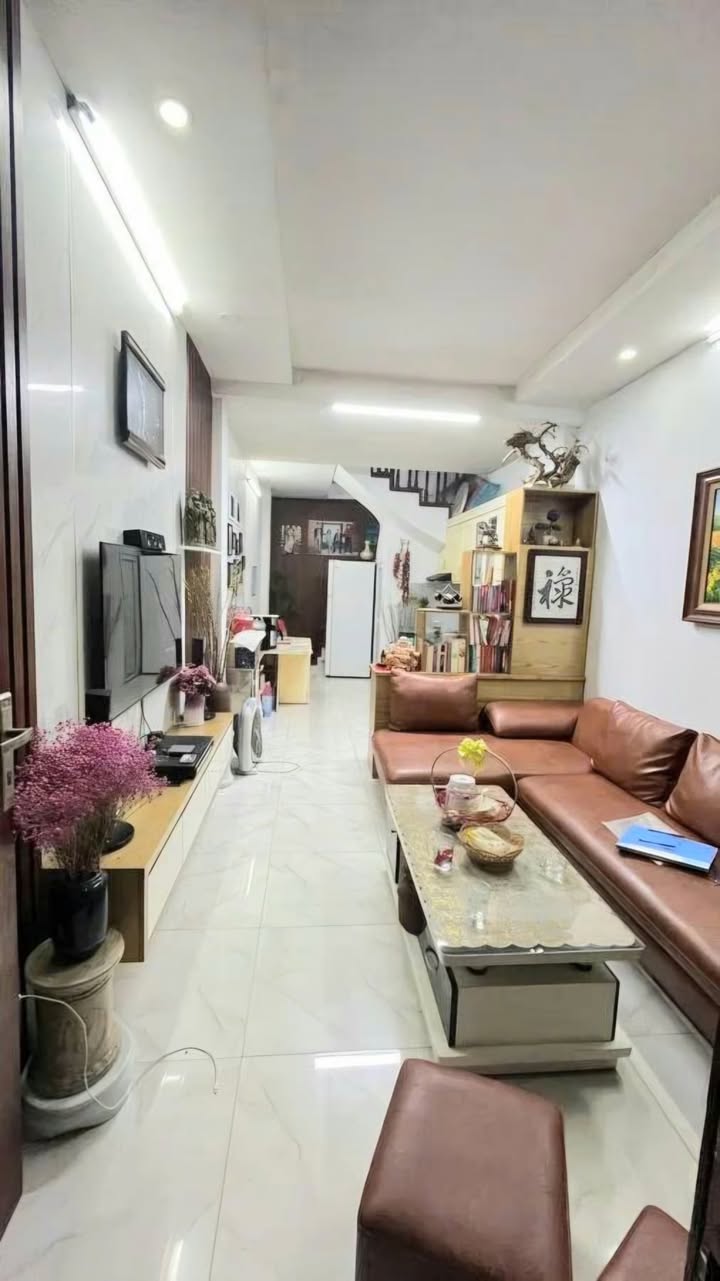 Bán nhà phố Khương Trung, quận Thanh Xuân, 35m² giá 7.25 tỷ - Đầu tư sinh lời cao!