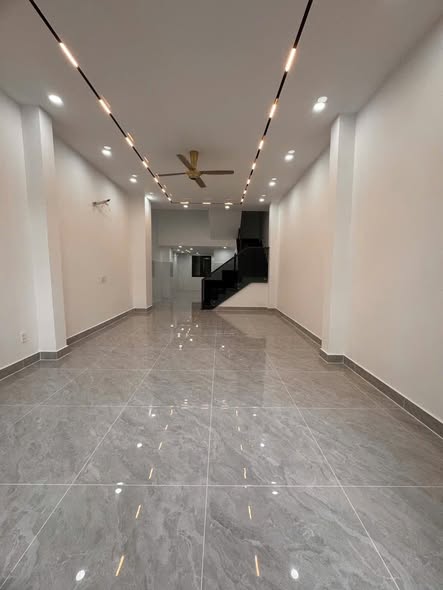 Nhà đẹp Thanh Đa, 81m², giá thỏa thuận - Phong thủy tốt, view sông mát mẻ!