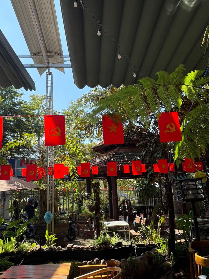 Đất nền mặt đường Âu Cơ, Pleiku 135m² giá chỉ 1.99 tỷ - Cơ hội đầu tư tuyệt vời!