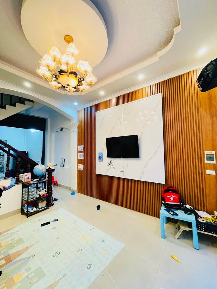 Nhà 3 tầng khu Bãi Vượt, Nam Định 50m² giá 2.199 tỷ - Sẵn sàng ở ngay!