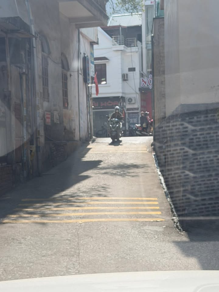 Đất nền Hạ Long 54.7m² giá 1.7 tỷ - Vị trí trung tâm, tiện ích đầy đủ!