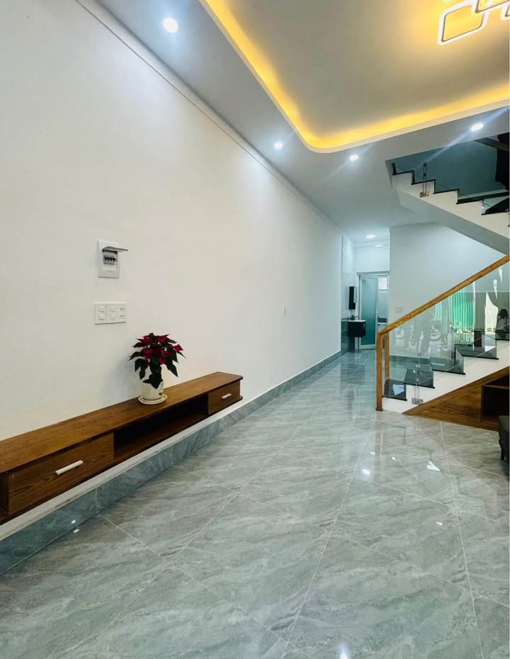 Nhà phố Đà Lạt 68.5m² giá 2.8 tỷ - Chính chủ cần bán gấp!