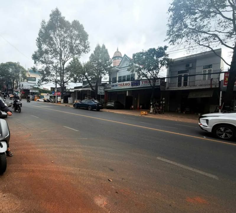 Lô đất mặt tiền Lê Duẩn, Buôn Ma Thuột 80m² giá 6.68 tỷ - Đầu tư sinh lời ngay!