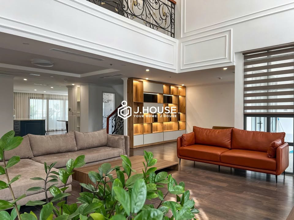 Căn hộ Duplex 5 ngủ Thảo Điền 300m² giá 119 triệu - Sẵn sàng cho thuê ngay!