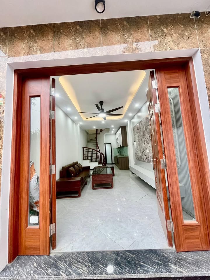 Nhà 5 tầng Trịnh Văn Bô, Xuân Phương 36m² giá 6.1 tỷ - Sẵn sàng ở ngay!