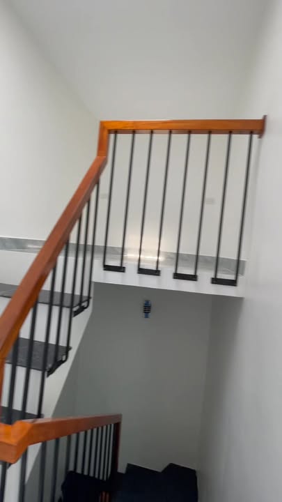 Nhà 3 tầng 32m² tại phường Trần Lãm giá 1.8 tỷ - Gần ô tô vào tận nơi!