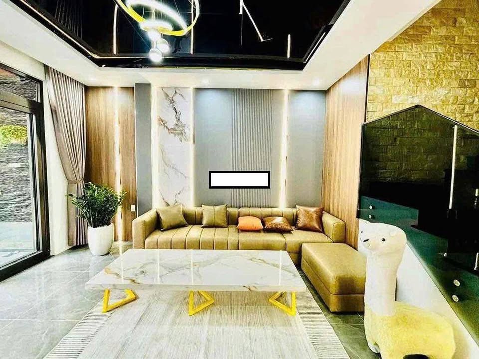 Bán nhà 2 tầng 242 Điện Biên Phủ, Đà Nẵng 90m² - Mặt tiền hẻm xe hơi, gần sân bay!