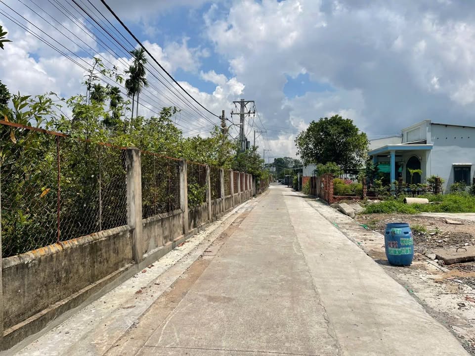 Đất nền thổ cư xã Long Thọ 171.6m² giá 2.3 tỷ - Đầu tư sinh lời ngay!