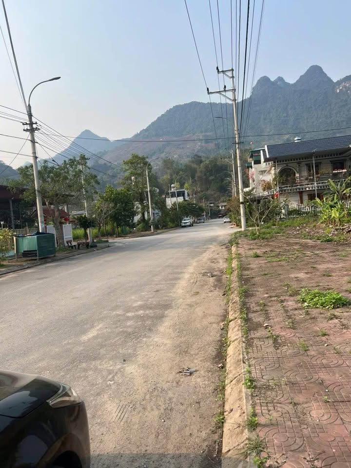 Đất thổ cư 80m² tại khu đô thị Quang Trung giá 1.6 tỷ - Đường rộng thoáng, tiện ích đầy đủ!