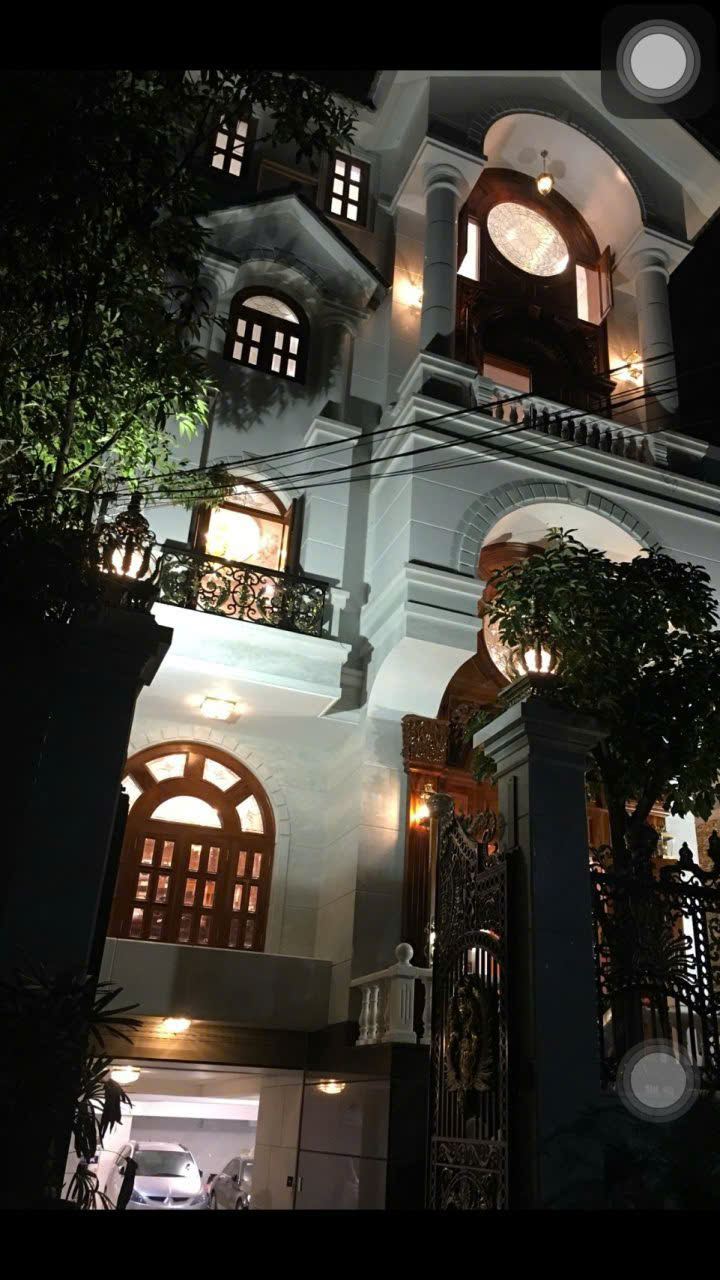 Biệt thự siêu cấp Thảo Điền, Quận 2 - 244m² giá 76 tỷ - Nội thất đẳng cấp!