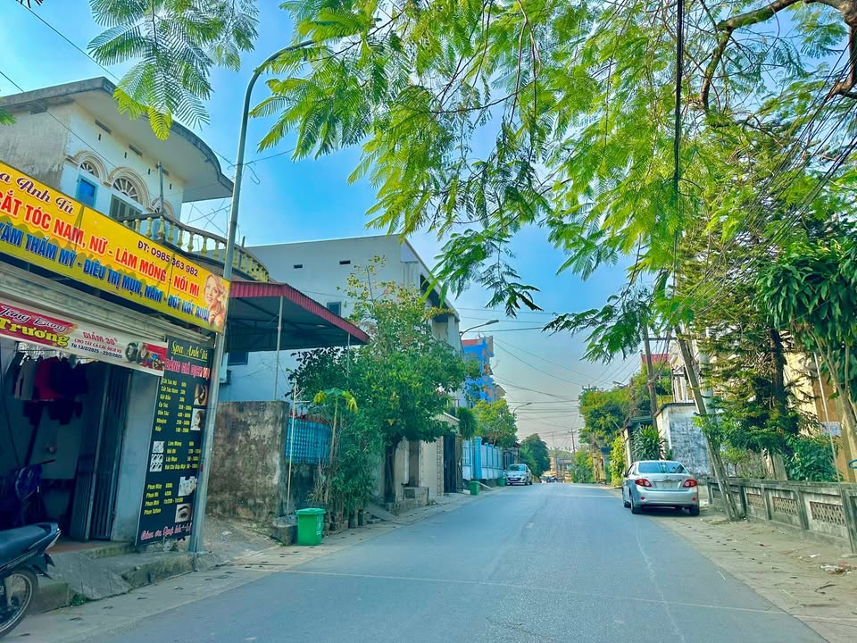 Nhà bán tại Trung tâm Gang thép, Phường Gia Sàng, 106m² - Sân để ô tô, giá chỉ 1.7 tỷ!