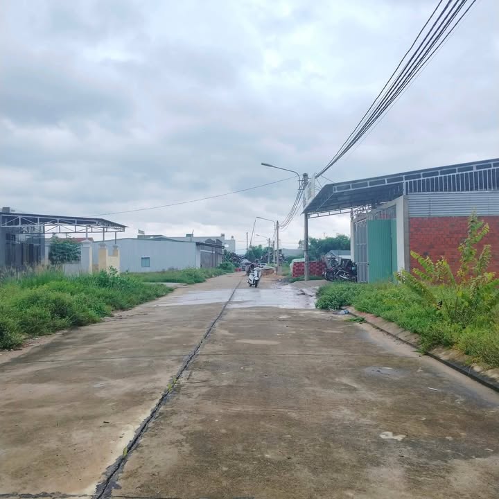 Đất nền khu tái định cư Nhơn Thành, Bình Định 120m² giá chỉ từ 800 triệu - Sổ hồng đầy đủ!