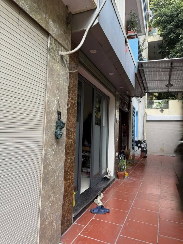 Nhà phố Ngọc Thụy, 344, 35m² giá 8 triệu - Cho thuê nguyên căn, nội thất cơ bản!