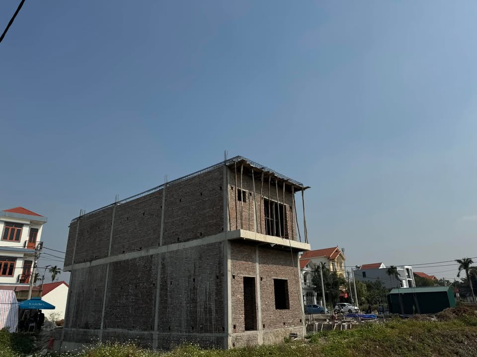 Đất nền mặt tiền 7m tại Văn Lý, Lý Nhân, 126m² giá chỉ 1 tỷ - Sổ đỏ từng lô!