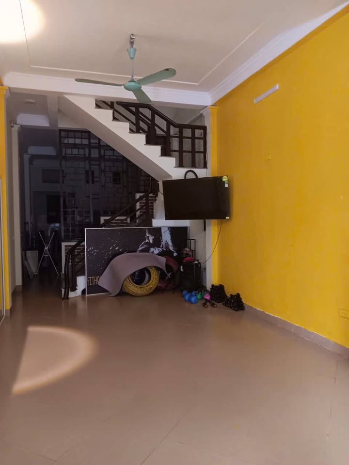 Cho thuê mặt bằng tầng 1 tại Phường Hạc Thành, TP. Thanh Hóa - Giá chỉ 4 triệu/tháng!