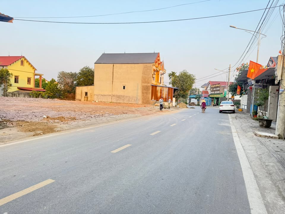 Đất nền KCN Tân Phú, Thái Nguyên 1000m² giá 1x tỷ - Mặt tiền 30m thuận lợi kinh doanh!