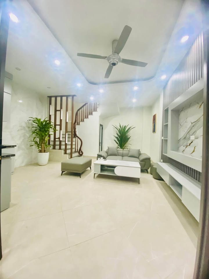 Nhà đẹp Ngọc Trục, Đại Mỗ 35m² giá 7 tỷ - Chỉ cần xách vali vào ở ngay!