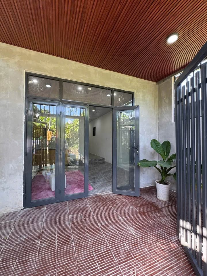 Nhà riêng 264 Hoàng Văn Thái 73m² giá 900 triệu - Bán gấp trong tuần!