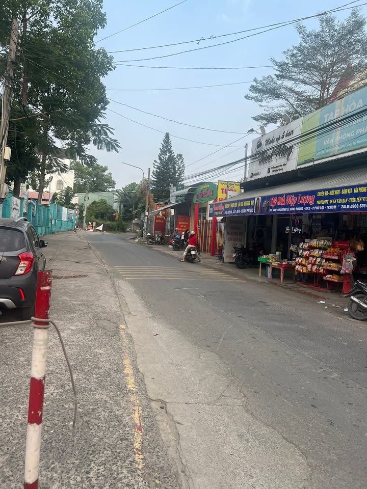 Đất nền 1000m² Phường Phú Thọ giá 1x tỷ - Đối diện Trường Tiểu Học Phú Hòa 3