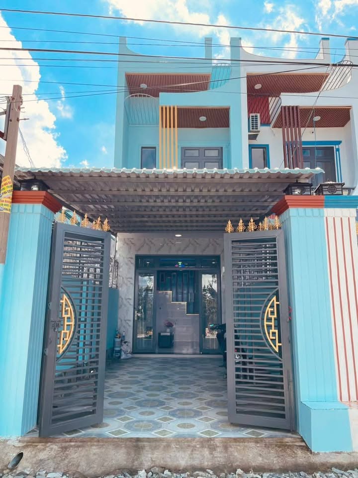 Nhà nguyên căn mặt tiền đường TD4, Cần Giuộc, 3PN giá chỉ 4 triệu/tháng - Cơ hội không thể bỏ lỡ!